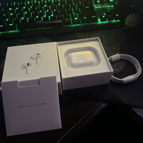 Apple AirPods Pro 2nd Generation MagSafe Wireless Charging Case USB-C